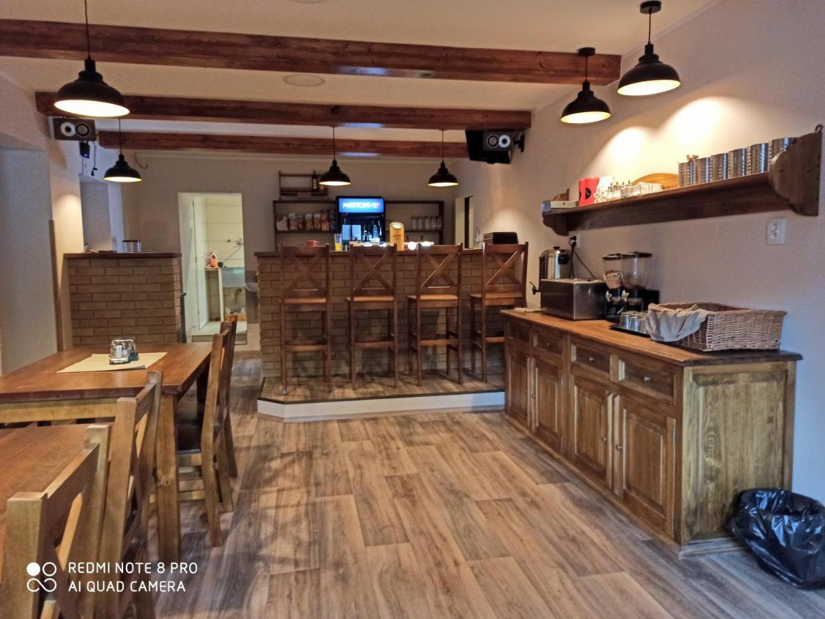 Penzion A Restaurace V Haji Loučná pod Klínovcem Kültér fotó